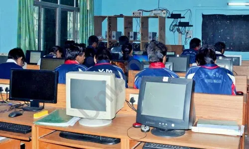 Durgawati Hemraj Tah Saraswati Vidya Mandir, Nehru Nagar, Ghaziabad Computer Lab