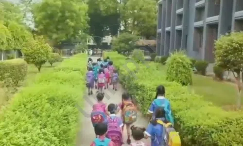 Holy Child School, Nehru Nagar, Ghaziabad Gardening