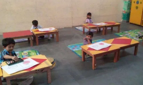 Indirapuram Public School, Pratap Vihar, Ghaziabad Classroom