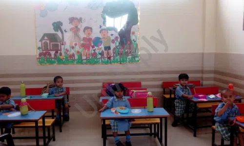 Kanossa Convent School, Ghaziabad Classroom