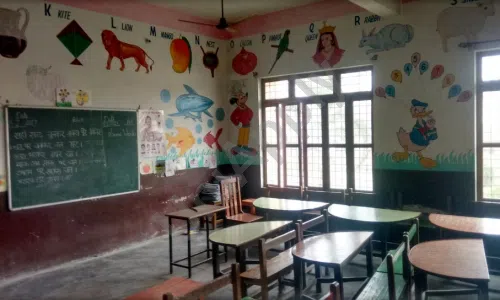 M.L. Public School, Raj Nagar Extension, Ghaziabad Classroom