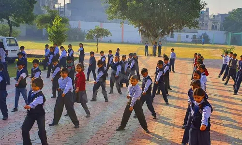 Nav Jeewan Model Senior Secondary School, Ankur Vihar, Ghaziabad Karate