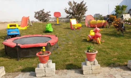Navjyoti Rising Public School, Modinagar, Ghaziabad Playground