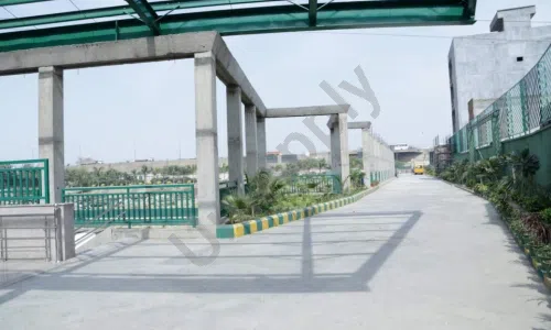 Step Up School, Crossings Republik, Ghaziabad School Infrastructure