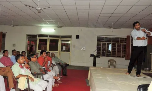 Swami Vivekanand Saraswati Vidya Mandir, Rajender Nagar, Sahibabad, Ghaziabad Auditorium/Media Room