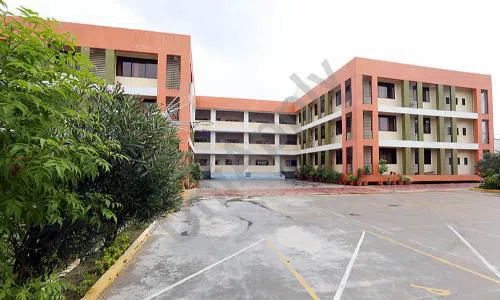 VIBGYOR High School, Gomti Nagar, Lucknow School Building 1